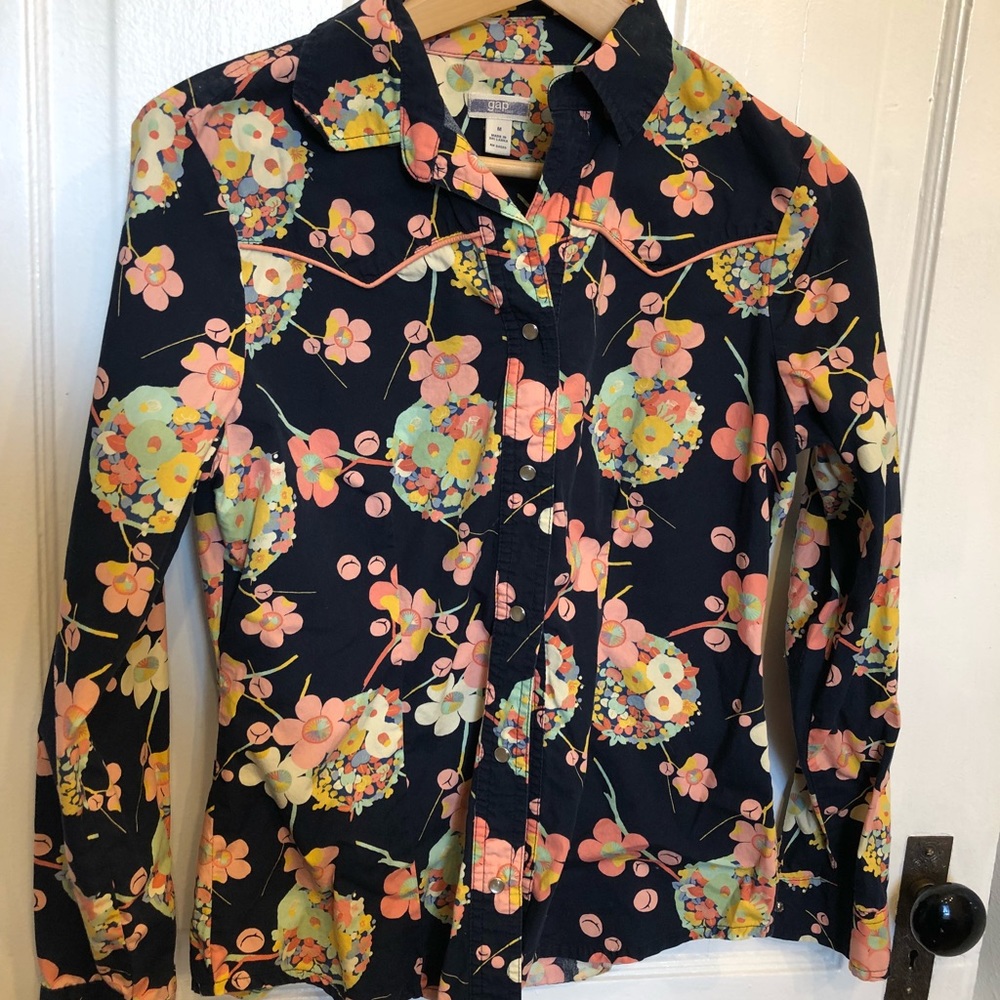 FUN Floral Button Down